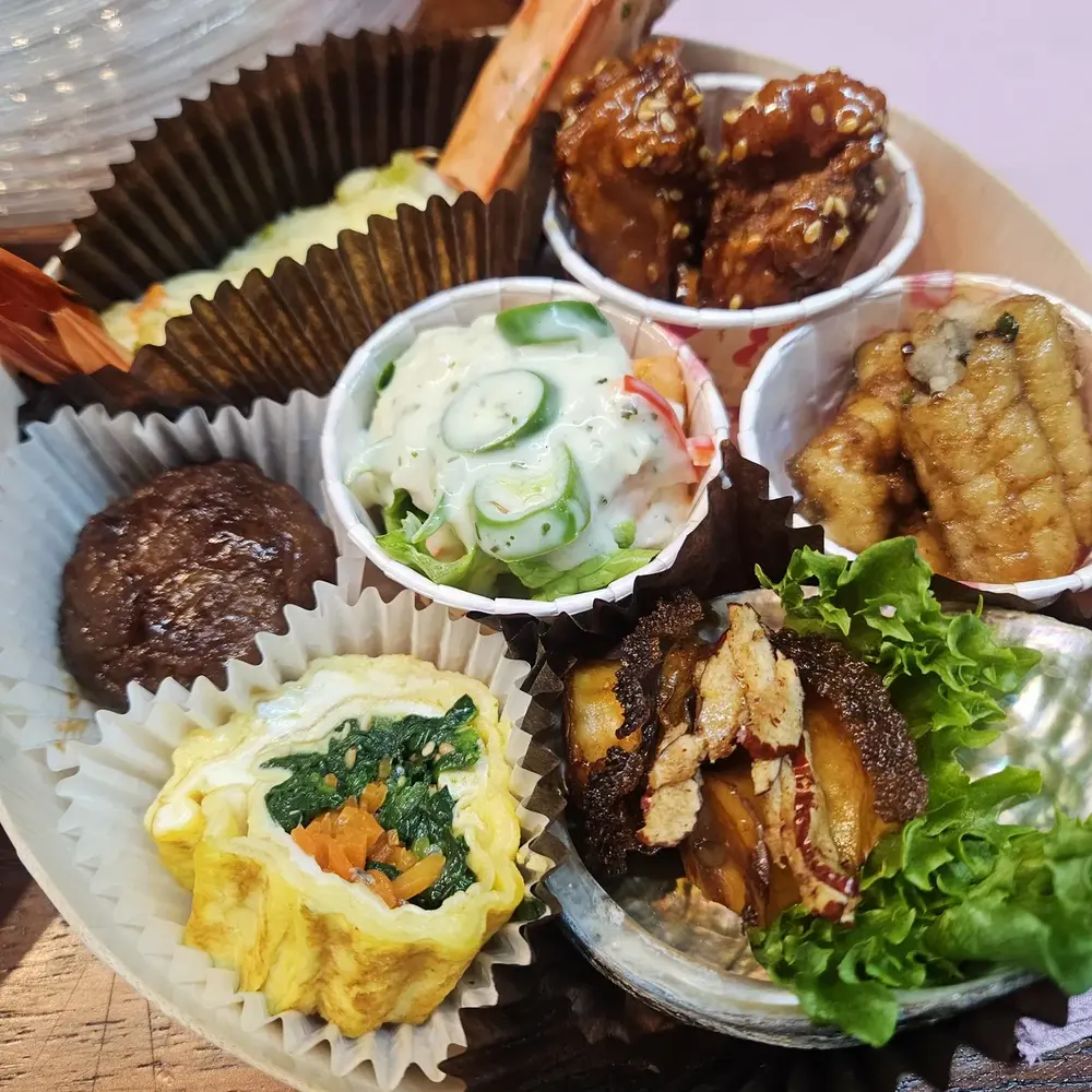 VIP 의전 도시락 현장 대기 및 세팅 모습