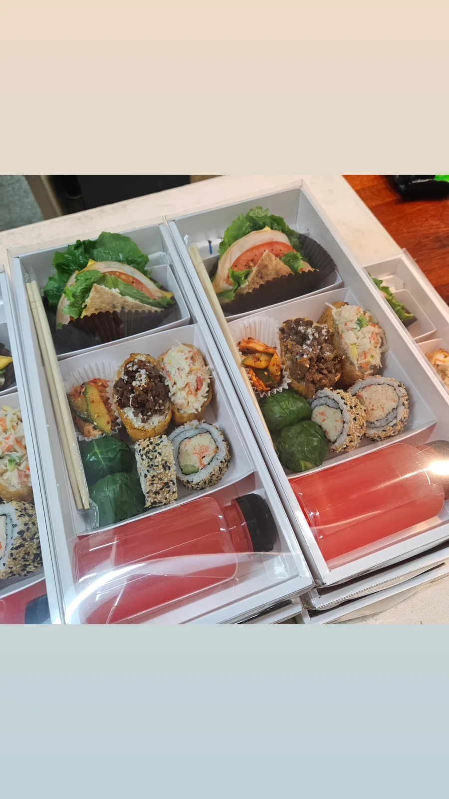 연말 선물 도시락 완성품 배열 모습